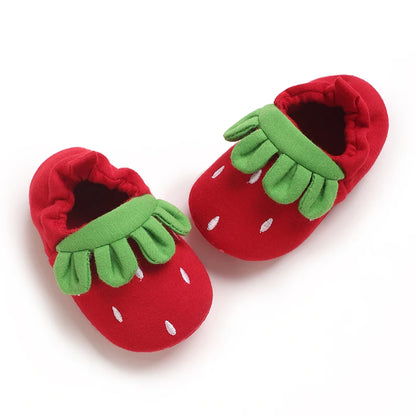 Zapatos de bebé recién nacido de primavera y otoño, nuevos y bonitos con dibujos animados, calcetines antideslizantes para bebés de 0 a 1 año.