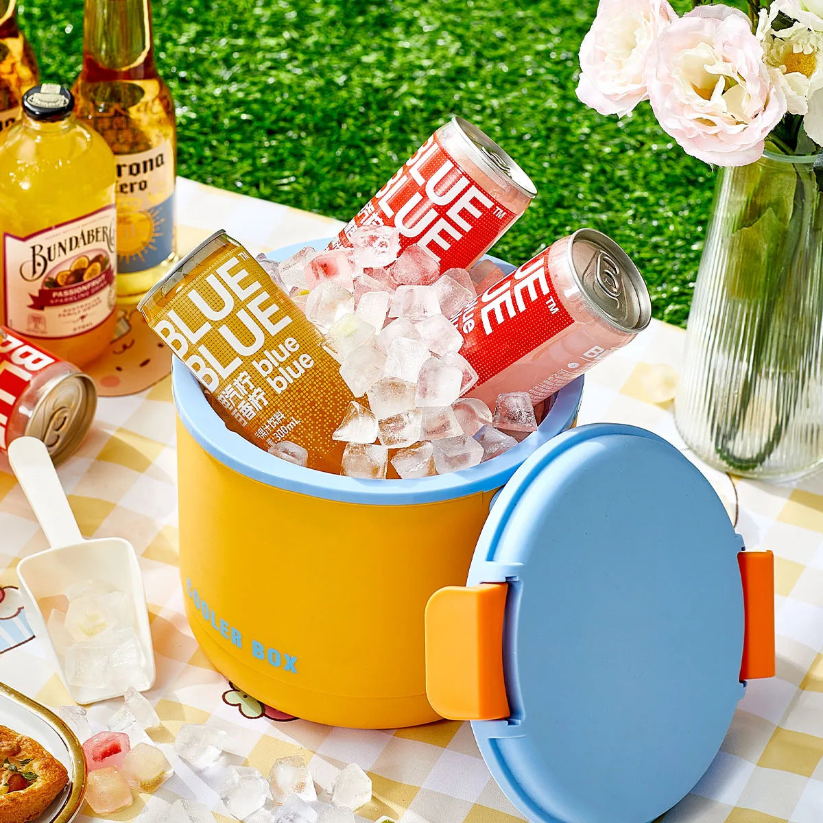 Hielera para acampar - Nevera térmica con bandeja de hielo a presión | Enfriador de bebidas portátil para exteriores con molde para hielo