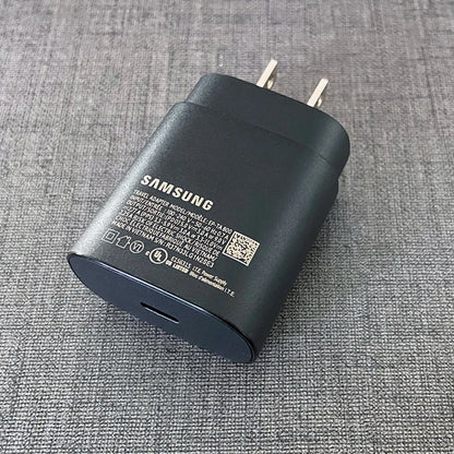 Adaptador de pared superrápido EP-TA800 de Samsung con carga rápida y cable USB-C de 100 cm para Galaxy Note 10, 20, S22, S21 Ultra, S10+, A55 y A15 Plus.