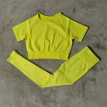 Conjunto de yoga fitness sin costuras para mujer, ropa deportiva de cintura alta, leggings, pantalones cortos de dos piezas, ropa de gimnasio para mujer