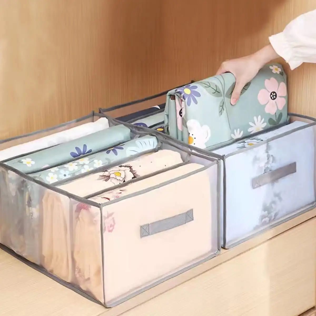 Caja de almacenamiento y clasificación de ropa de cama y sábanas