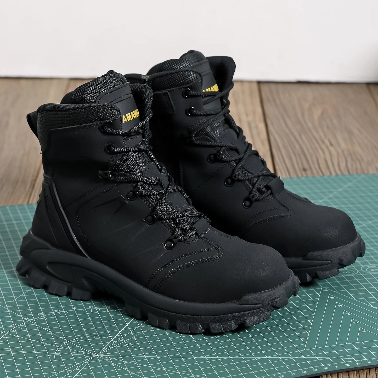 Zapatos de seguridad para el trabajo para hombres, zapatillas ligeras de trabajo protectoras, zapatos ligeros, zapatos transpirables, zapatos de trabajo antiperforación.