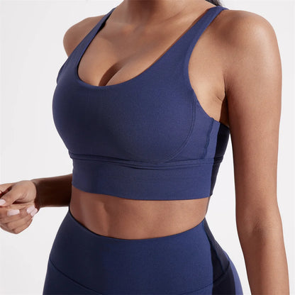 Sujetador deportivo de color sólido con espalda cruzada para mujer, de alta resistencia, ajustado, para entrenamiento integral, ropa interior de yoga y gimnasio con almohadilla para el pecho