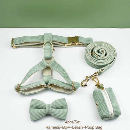 Collar y correa de pana verde claro para perros. Placa de identificación grabada personalizada. Suministros para mascotas. Correa para perros. Corduroy03