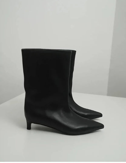 Botines de diseño para mujer, estilo moderno, tacón bajo cuadrado, ideales para fiestas, bailes y eventos. Botines cortos sin cordones.