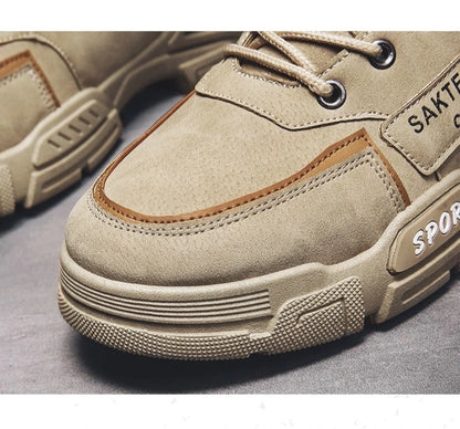 Nuevos zapatos de invierno de caña alta para hombre, botas de nieve para exteriores para hombre, zapatos de algodón con forro polar de moda, zapatos casuales cómodos de marca de tendencia.