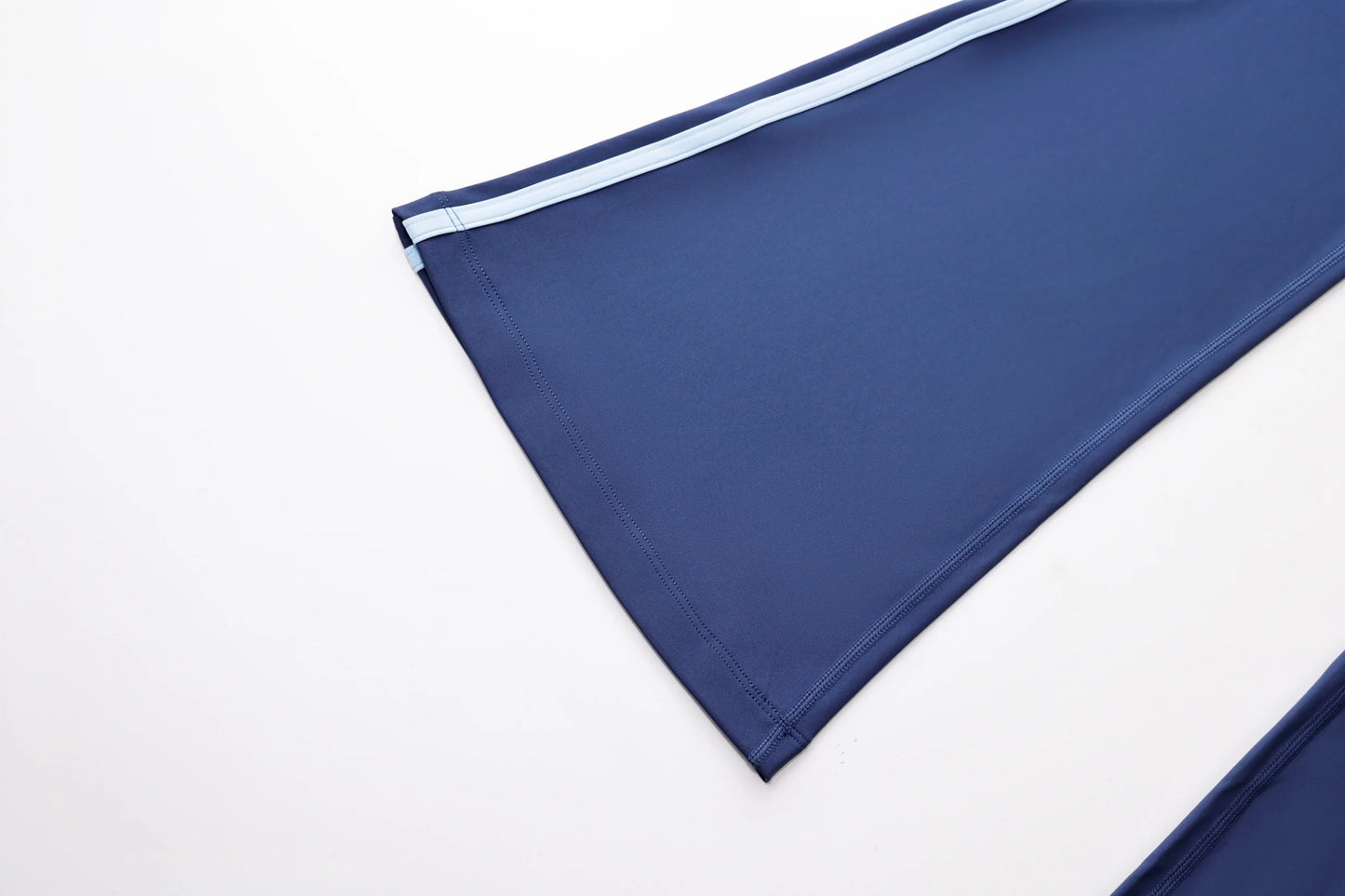 Conjunto de yoga a rayas para mujer, ropa de gimnasio, sujetador deportivo sexy, pantalones acampanados de cintura alta, pantalones de fitness para correr y levantar la cadera, novedad de 2025