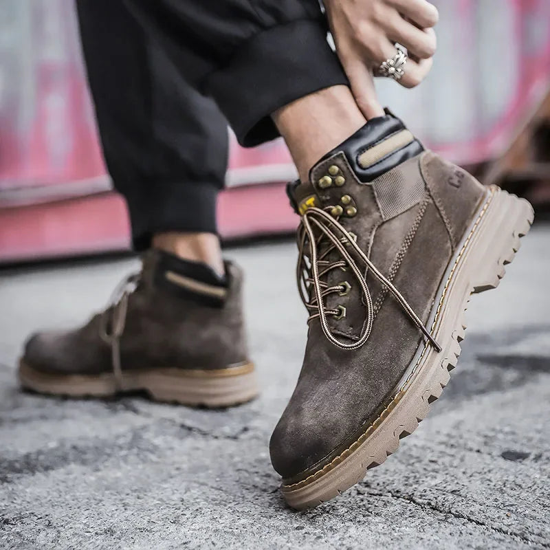 Botas de nieve para hombre, ideales para el invierno. Botas clásicas de caña alta para senderismo, con suela gruesa antideslizante y gran practicidad.