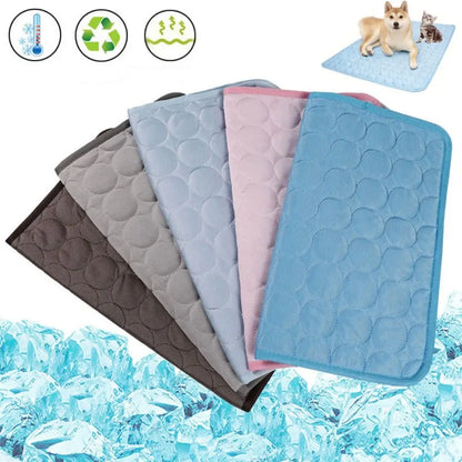Nueva colchoneta refrescante de verano para perros, manta para gatos, sofá, cama transpirable para mascotas, lavable para perros pequeños, medianos y grandes, para coche.