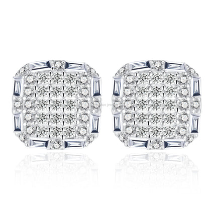 Pendientes de plata de ley 925 de oro de 18 quilates y moissanita de 0,5 quilates.