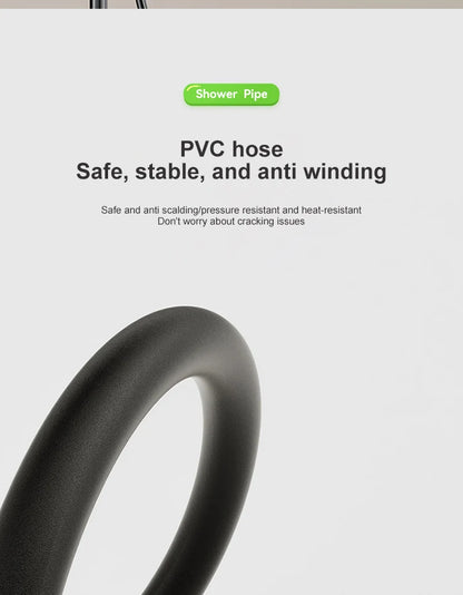 Sistema de ducha con luz ambiental y botones de piano grises, pantalla digital, grifos tipo lluvia y cabezal de ducha.