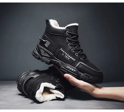 Nuevos zapatos de invierno de caña alta para hombre, botas de nieve para exteriores para hombre, zapatos de algodón con forro polar de moda, zapatos casuales cómodos de marca de tendencia.