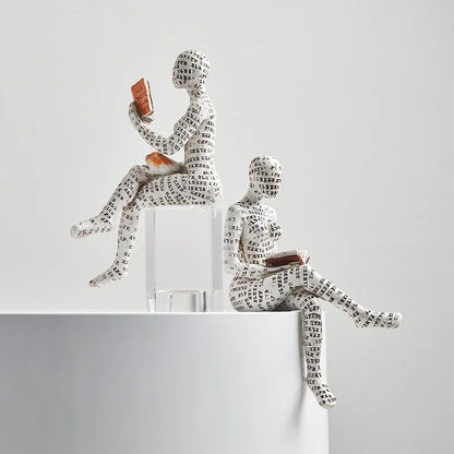 Decoración de estantería de escritorio para el hogar, mujer leyendo, artesanías de resina, pequeños adornos