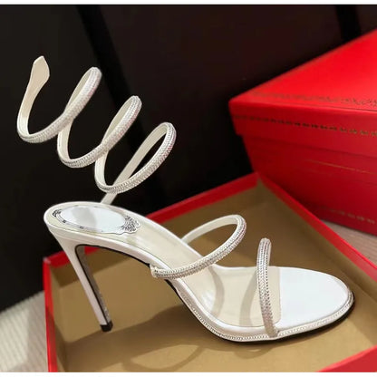 Sandalias de verano de moda para mujer, con diseño de serpiente y cristales, adornadas con lujosos diamantes de imitación y tacones finos estilo gladiador. Ideales para fiestas y eventos.