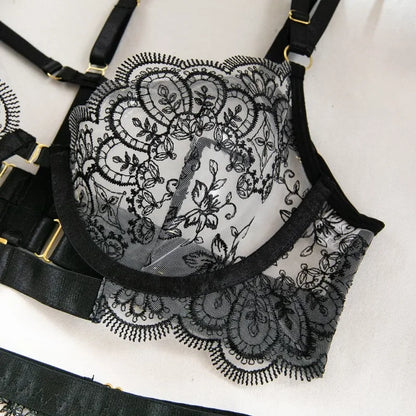 Tornova - Conjunto de ropa interior sexy con bordado de 5 piezas para mujer, de malla con retazos, transparente, con cuello halter y ligas, lencería sexy