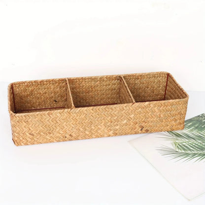 Caja de almacenamiento con división de rejilla de ratán y cesta tejida con tapa para organizar el hogar y decorar.