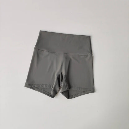 Pantalones cortos deportivos de yoga, ajustados, elásticos, de tres piezas, con cintura alta, realce de cadera y secado rápido.