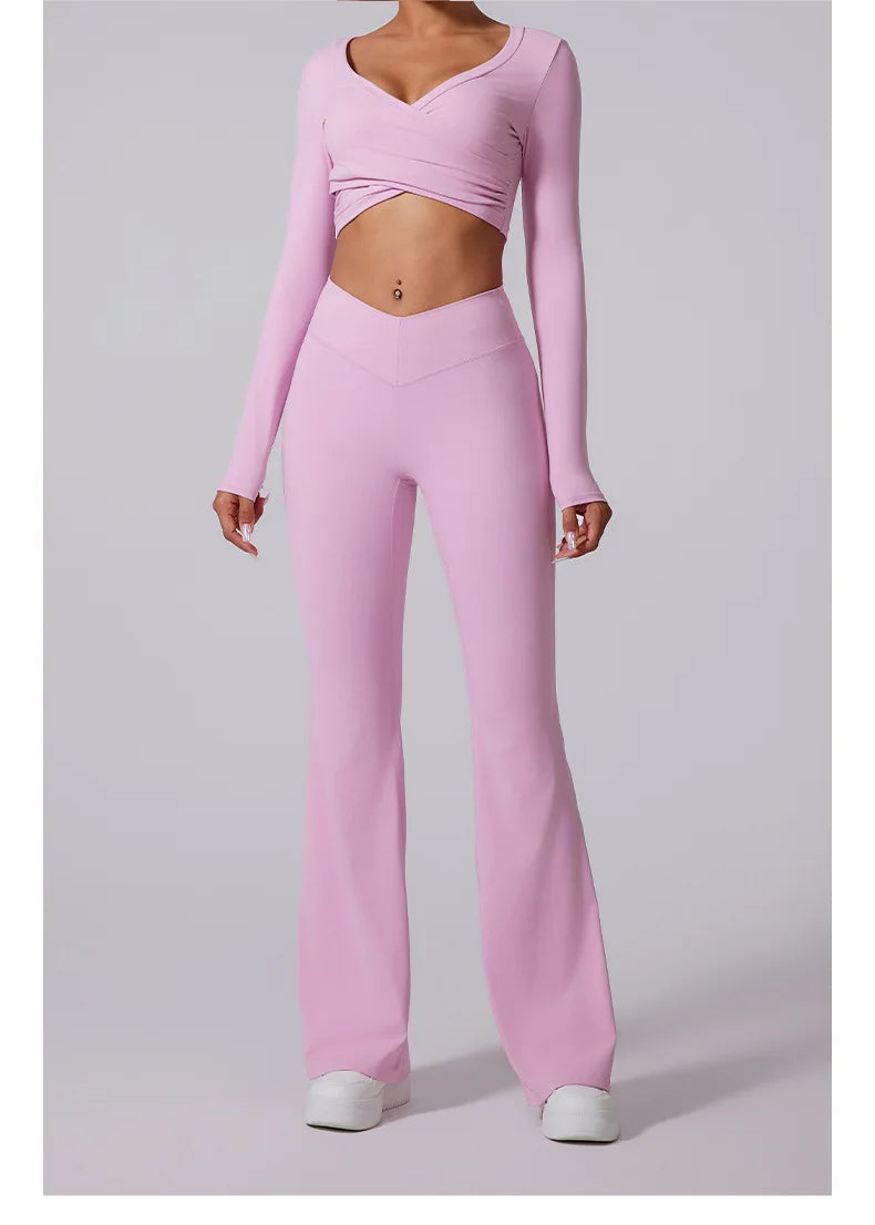 Conjunto de yoga para mujer: pantalones acampanados, ropa deportiva para gimnasio, top push-up de manga larga, estilo deportivo y sexy.