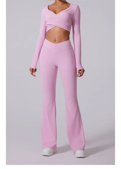 Conjunto de yoga para mujer: pantalones acampanados, ropa deportiva para gimnasio, top push-up de manga larga, estilo deportivo y sexy.