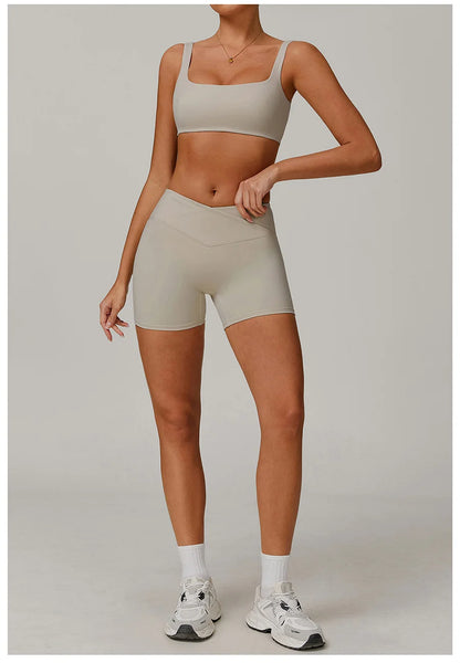 Nuevo conjunto de yoga para mujer, ropa deportiva para gimnasio, sujetador deportivo y pantalones cortos, conjuntos de leggings, atuendos de sensación desnuda, ropa deportiva femenina, chándal