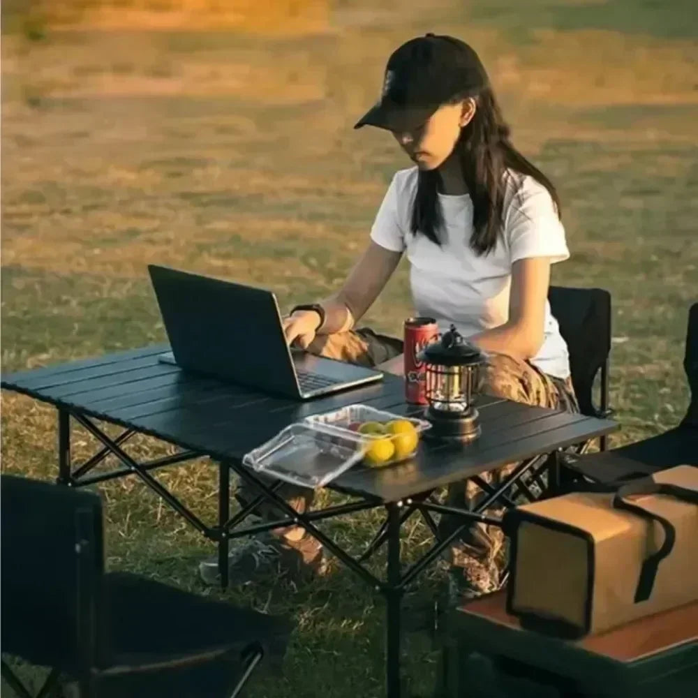 Mesa plegable para acampar al aire libre, mesas de picnic al aire libre, almacenamiento portátil, organizador portátil y liviano, escritorios plegables, mesa enrollable tipo huevo