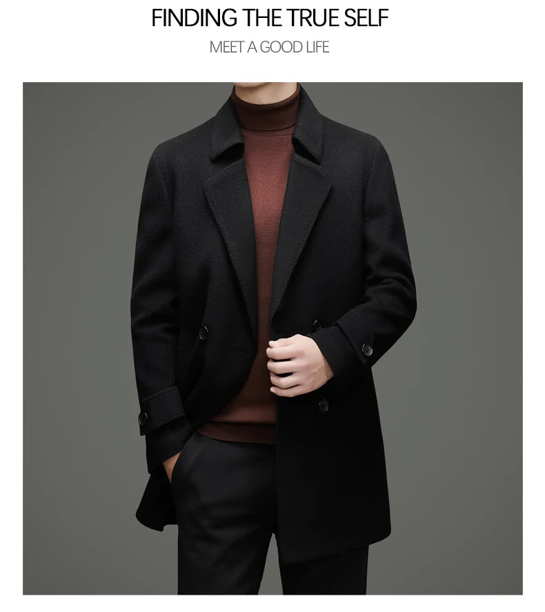 Abrigo de lana de doble faz para hombre, suave y cálido, ideal como prenda esencial. Incluye chaleco de plumas y forro. Color negro café. Estilo clásico.