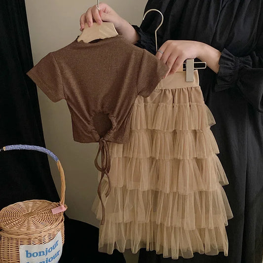 Conjunto de ropa para niños, novedad de verano, moda para niñas, top con dulce pastel, falda a media pierna, conjunto para fiesta de cumpleaños, ropa de boutique para niños