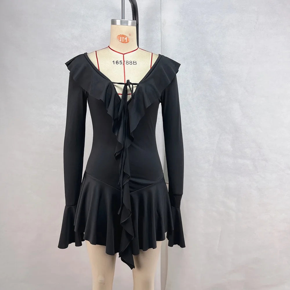 Vestido corto de mujer con volantes, patchwork blanco y negro, manga larga acampanada, encaje y cordones, para fiesta, noche, mini vestido, azul, rosa, rojo.