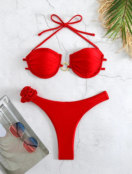 Bikini triangular amarillo sexy 2025 con detalle de encaje, ideal para playa, fiestas en la piscina y escapadas de verano.