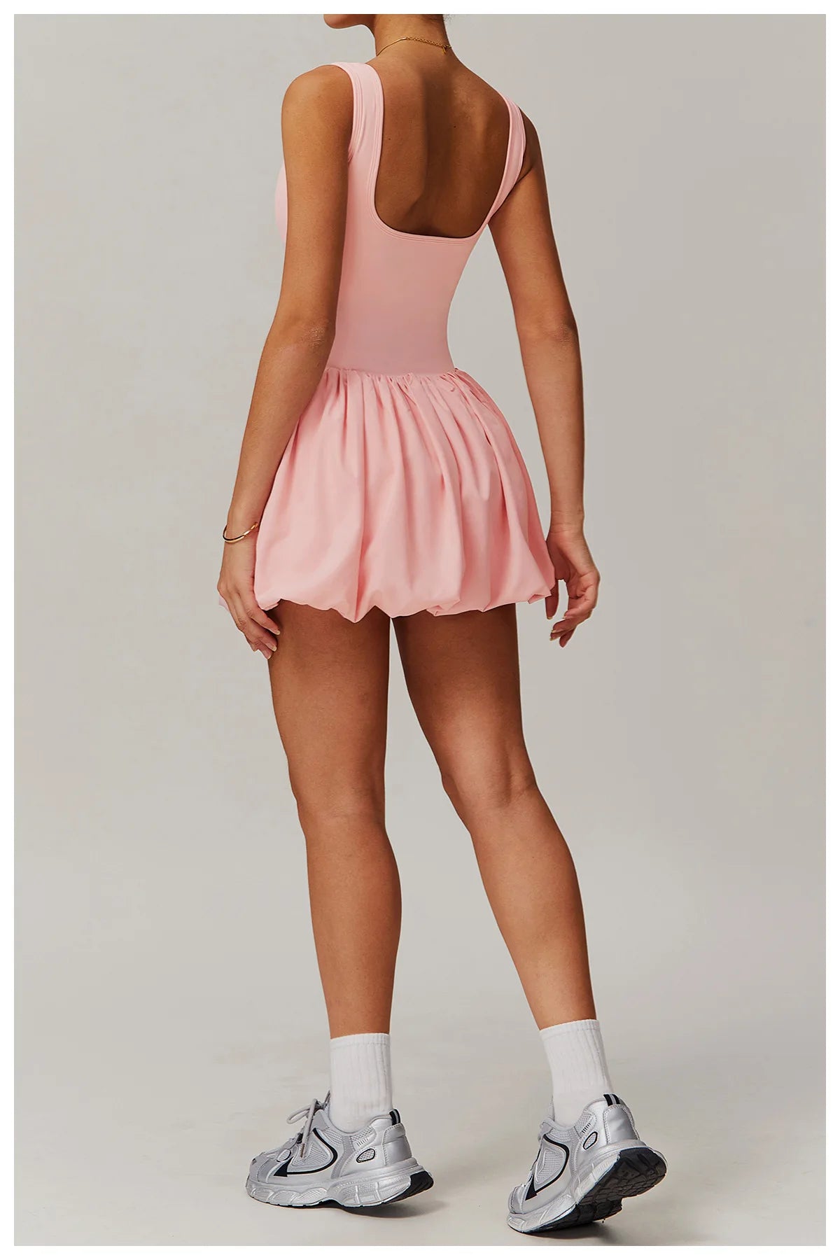 Conjunto de mono de yoga para mujer 2024, nuevo, sexy, antirreflejos, mono de una pieza, vestido deportivo de baile, ballet, gimnasio, push-up, para correr, tenis y otros deportes.