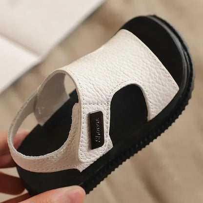 Sandalias de moda para niños, nuevas sandalias de verano para niños medianos y pequeños, suela suave, antideslizantes, con punta abierta, para playa.