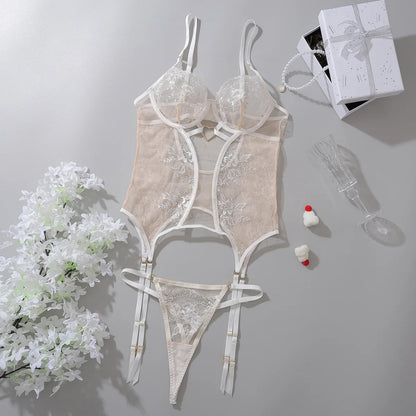 Tornova - Conjunto de ropa interior de encaje sexy para mujer, sujetador con bordado de flores, lencería sexy de malla transparente y decorativa con diseño de amor, nuevo
