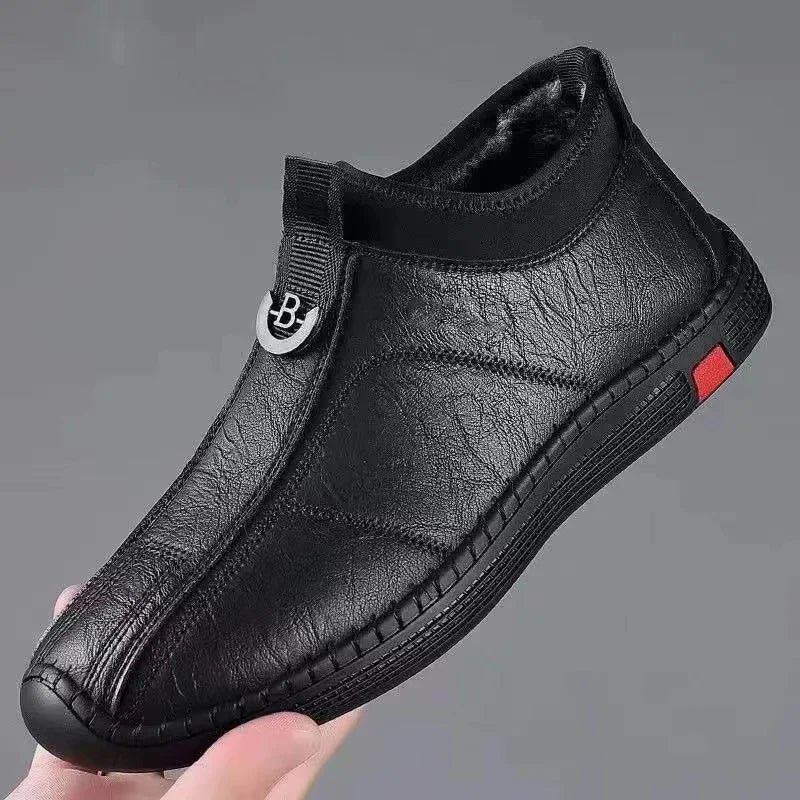Zapatos casuales de cuero para hombre, ligeros, antideslizantes, de suela suave, sin cordones, con forro polar, cálidos, para conducir, transpirables, para verano
