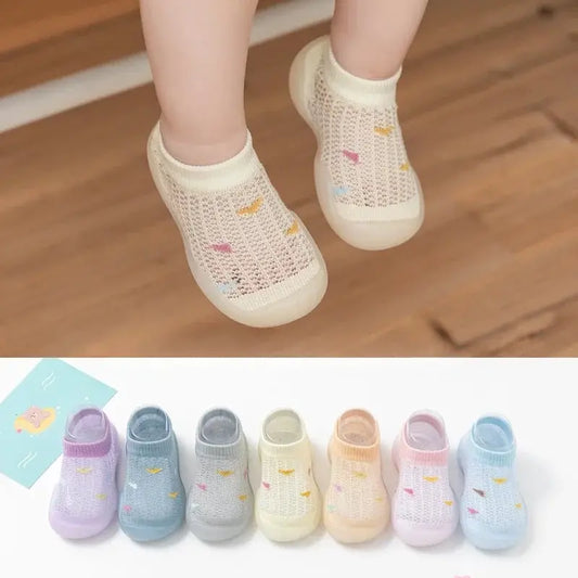 Zapatos para caminar para niños, zapatos de bebé, calcetines para bebé, zapatos antideslizantes para interiores, suela suave, superficie de malla, sandalias finas, pedal de un pie