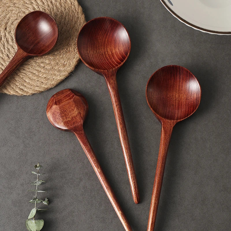 Cuchara de sopa grande de madera creativa con mango largo y forma de tortuga, ideal para comer en restaurantes domésticos.