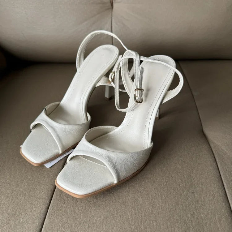 Sandalias de tacón alto con hebilla en el tobillo de charol dorado para mujer, zapatos sexis de punta cuadrada y punta abierta, zapatos de verano a la moda para fiesta y oficina.