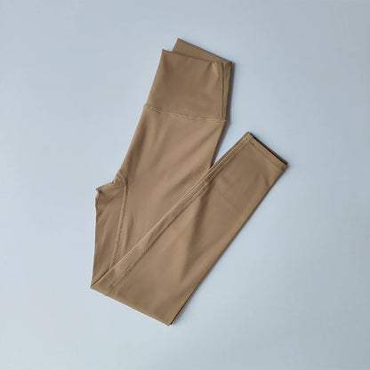 Conjunto de yoga Naked Feel para mujer, sujetador deportivo de alto impacto con almohadillas integradas y leggings que realzan los glúteos, ideal para entrenar en el gimnasio.