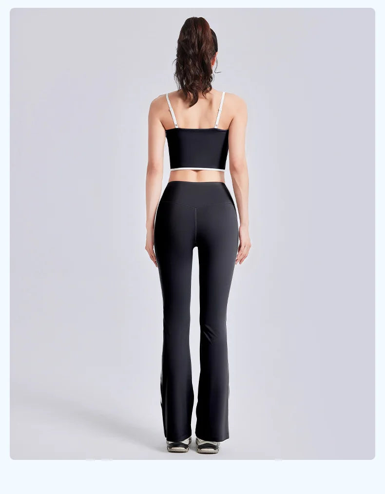 Nuevo traje deportivo para mujer, con efecto push-up, chaleco con tirantes ajustables, cintura alta, micropantalón y traje de yoga de alta elasticidad.