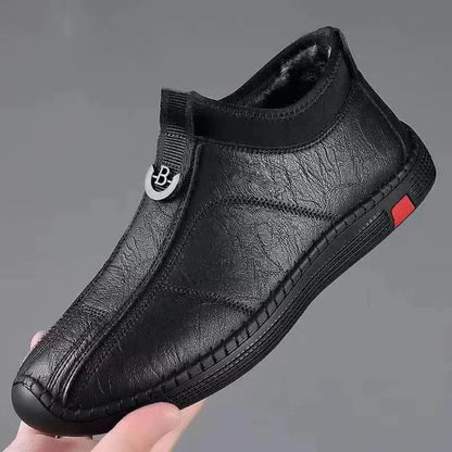 Zapatos casuales de cuero para hombre, ligeros, antideslizantes, de suela suave, sin cordones, con forro polar, cálidos, para conducir, transpirables, para verano
