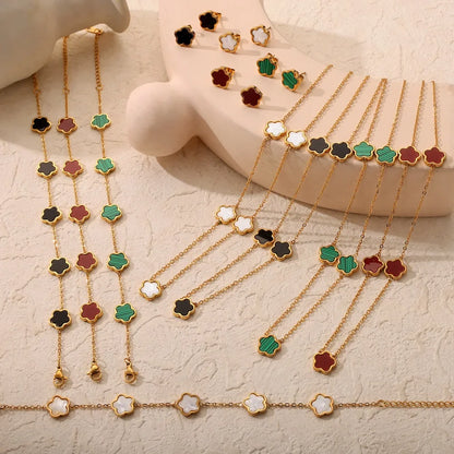 Conjunto de joyería con accesorios rústicos de flores de acero de titanio y concha blanca, pendientes de acrílico y collar sencillo.