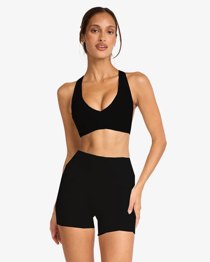 Conjunto de yoga de dos piezas para mujer PMWRUN. Incluye shorts y ropa deportiva para gimnasio.