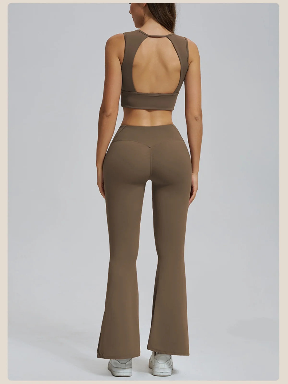 Conjuntos de yoga para mujer, sujetador deportivo con espalda hueca y amortiguación, leggings de cintura alta y acampanados, ropa de gimnasio, ropa para correr y entrenar.